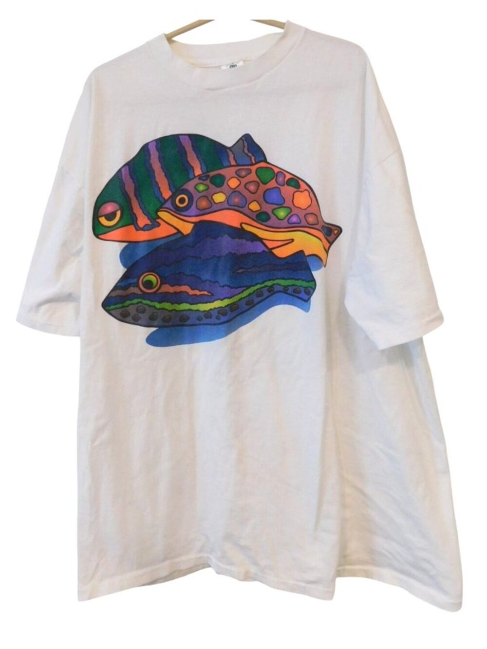 Vintage Belton OSFM Made USA Single Stitch Colorful Fish Graphic Art Tee T-Shirt